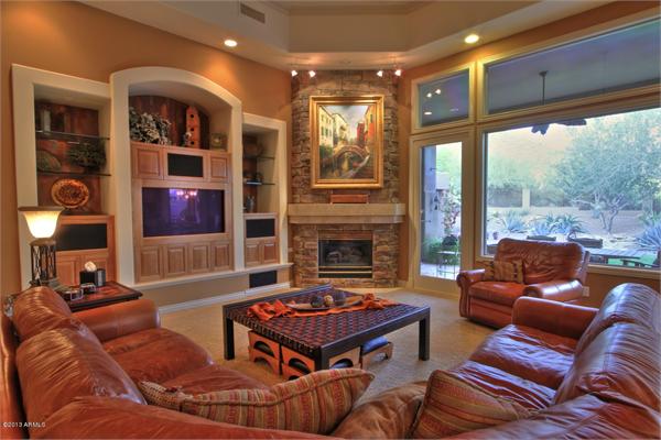 Luxury Homes in Scottsdale Arizona - BE SURROUNDED BY ELEGANCE AND BEAUTY photo-9