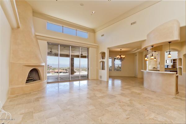 Luxury Homes in Scottsdale Arizona - INCREDIBLE PANORAMIC VIEWS photo-4