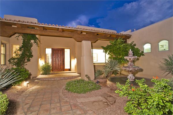 Luxury Homes in Scottsdale Arizona - SOUTHWEST LIFESTYLE AT TROON photo-2