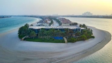 This exclusive $54.5 Million villa in Dubai is for sale and comes with its own nightclub!