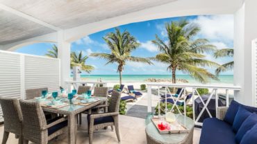 Airbnb Luxury Accommodations - Seahorse Villa (Nassau, Bahamas)