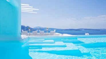 Top 20 Most Beautiful Hotel Swimming Pools in the World 2015